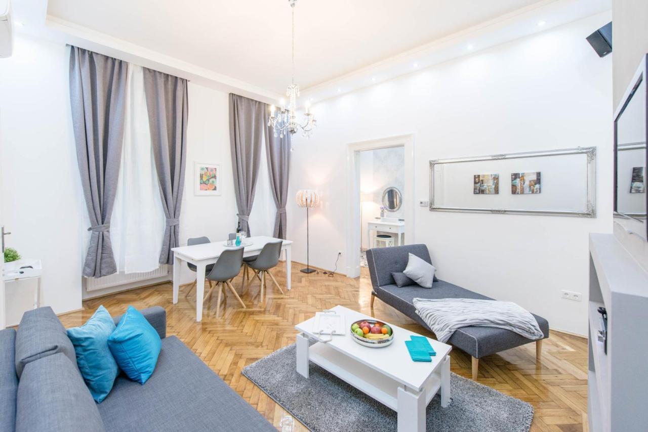 Dominik Apartment بودابست المظهر الخارجي الصورة