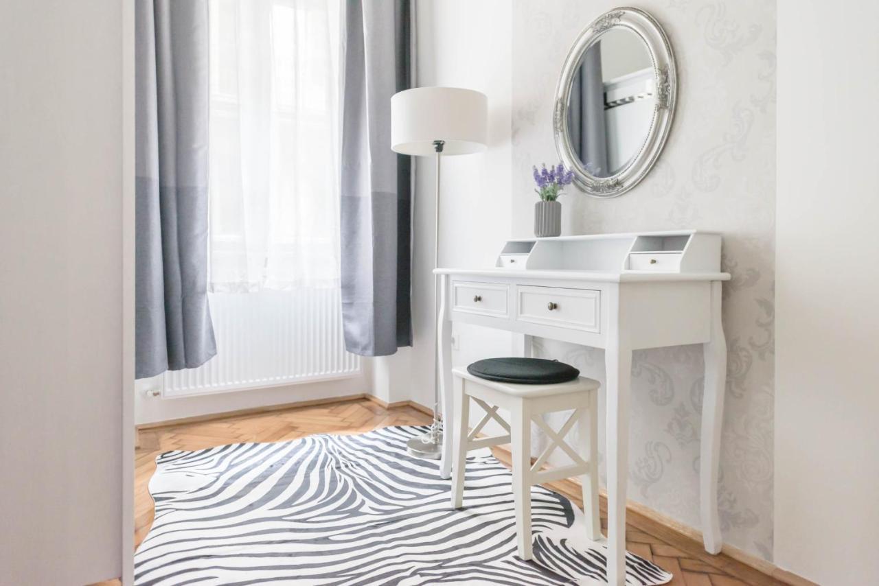 Dominik Apartment بودابست المظهر الخارجي الصورة