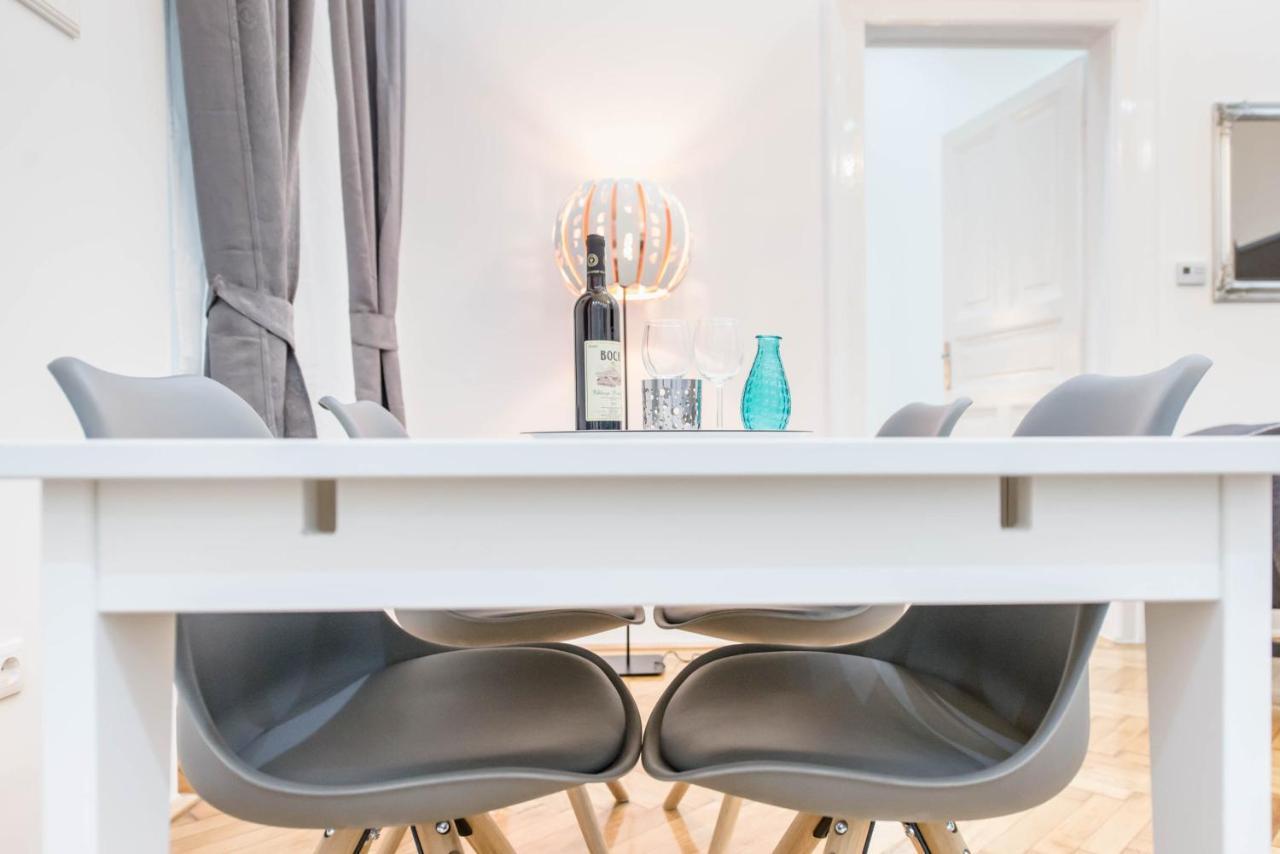 Dominik Apartment بودابست المظهر الخارجي الصورة