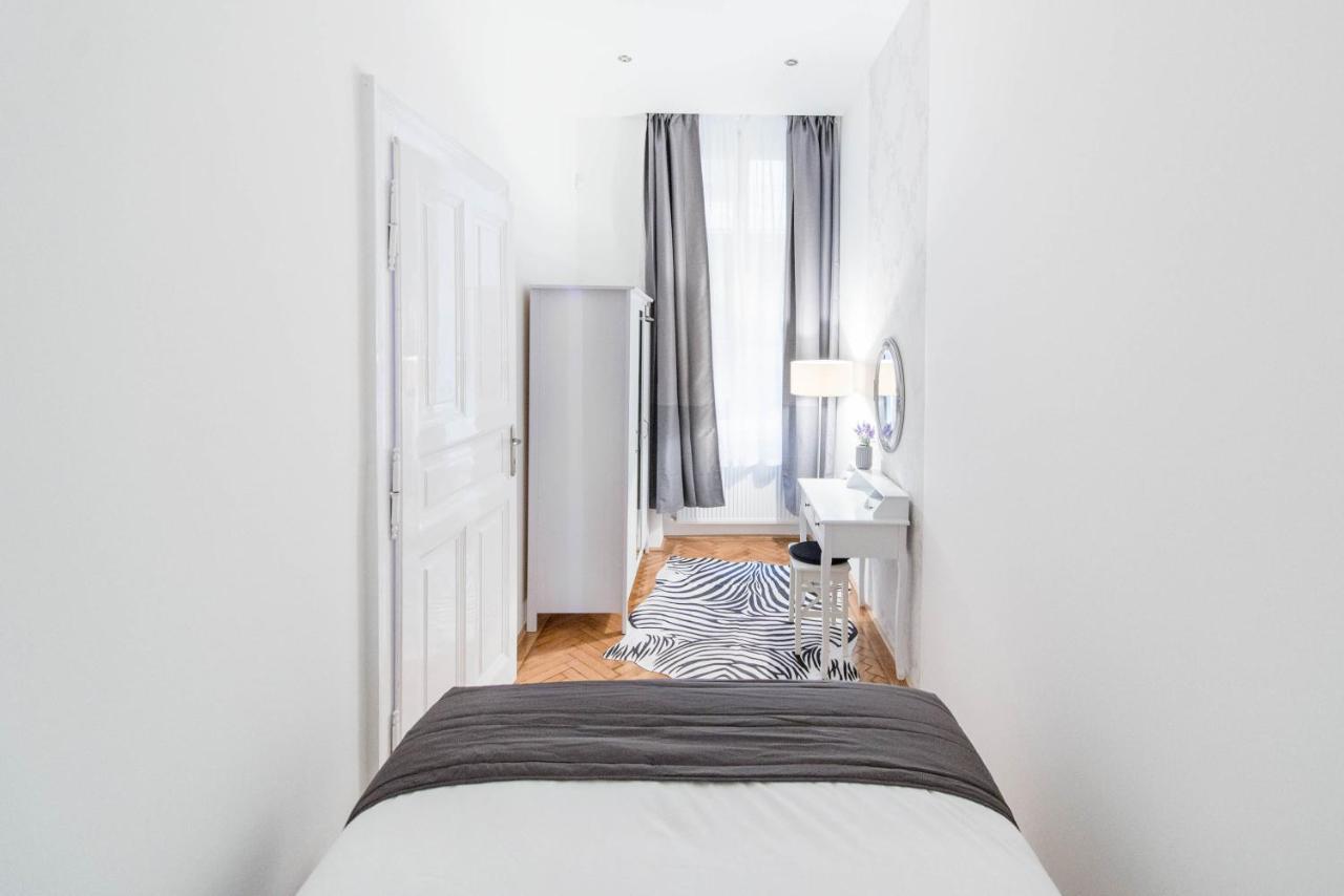 Dominik Apartment بودابست المظهر الخارجي الصورة